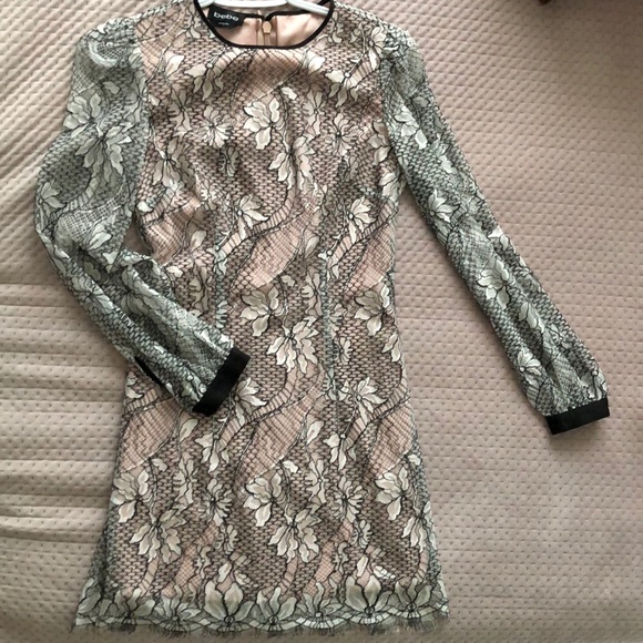 Pretty Bebe lace dress! - Picture 4 of 5